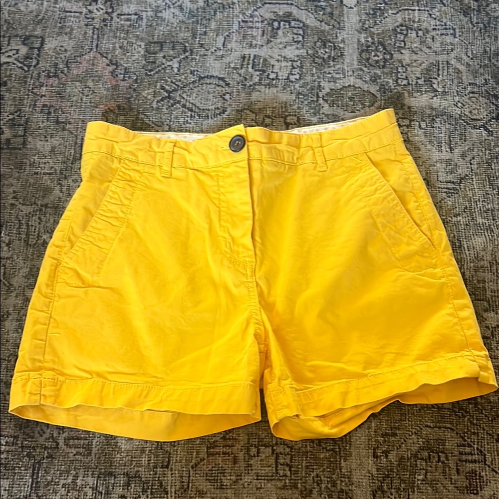 Boden Bright Yellow Women's Chino Shorts Size 6 Inseam 4”